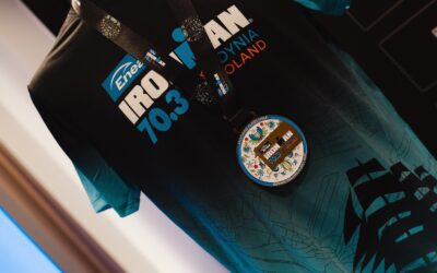 Trybuny zamiast parawanów i koców. Na plaży powstaje meta Enea IRONMAN 70.3 Gdynia